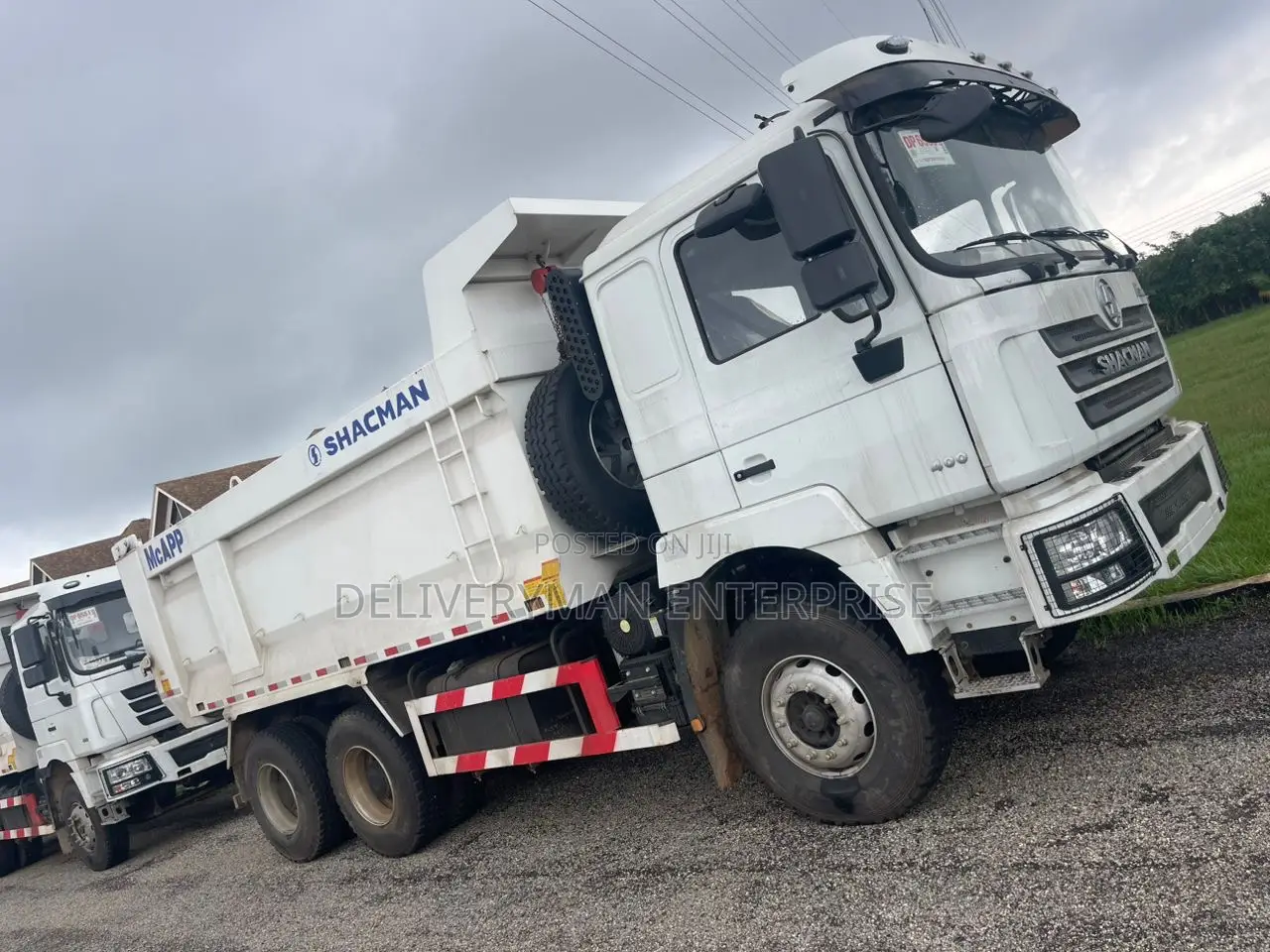 Shacman F3000 10-Wheeler Tipper Truck (6×4) – Heavy-Duty Workhorse!