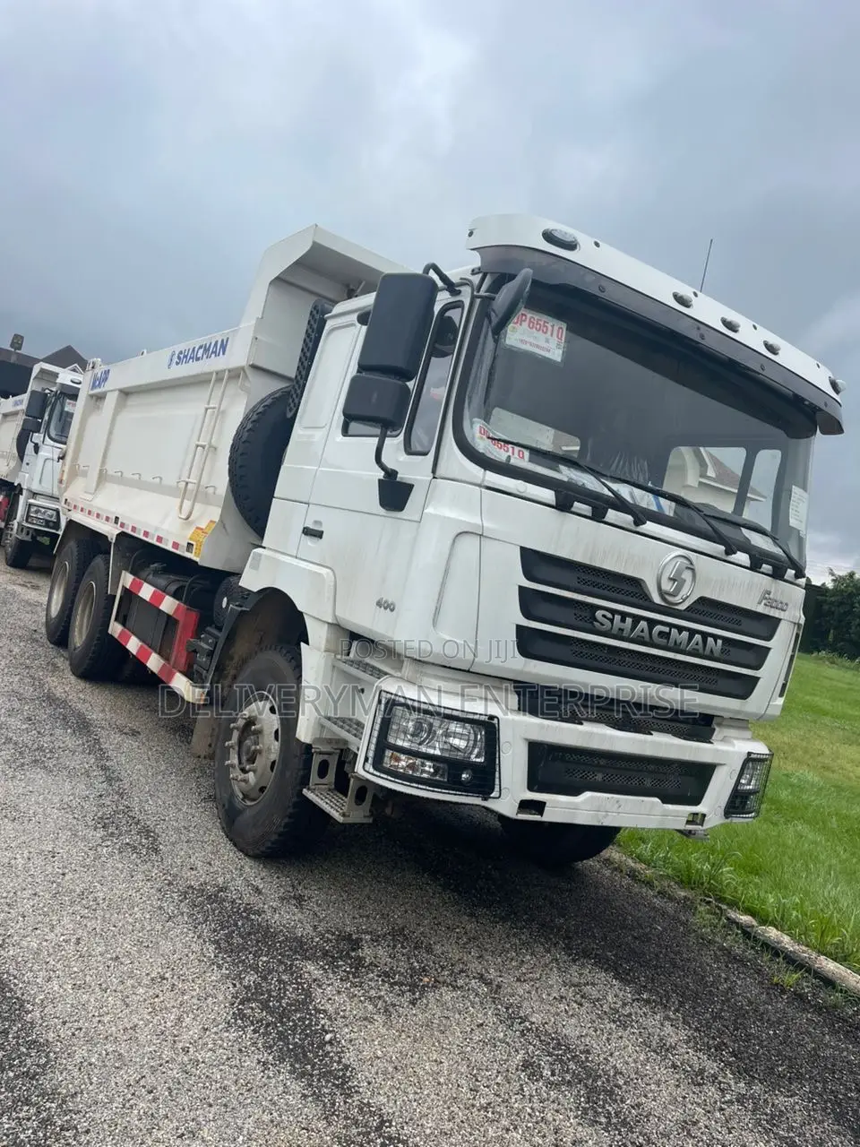 Shacman F3000 10-Wheeler Tipper Truck (6×4) – Heavy-Duty Workhorse!