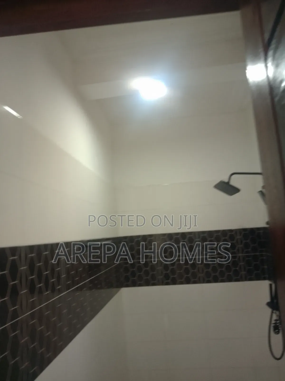 1bdrm Apartment in Arepa Homes, Zongo Junction for rent