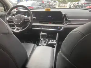 Kia Sportage 2022 White
