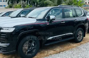 New Toyota Land Cruiser LC300 2025 Black
