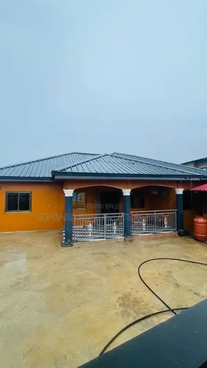 4bdrm House in Sefdard Properties, Pokuase for rent