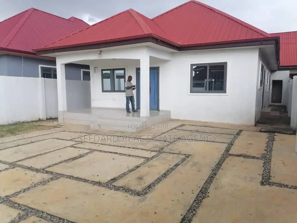 2bdrm House in Sefdard Properties, Amasaman for rent