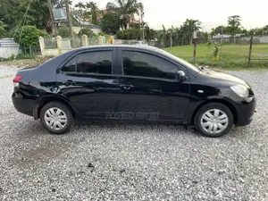 Toyota Belta 2013 Black