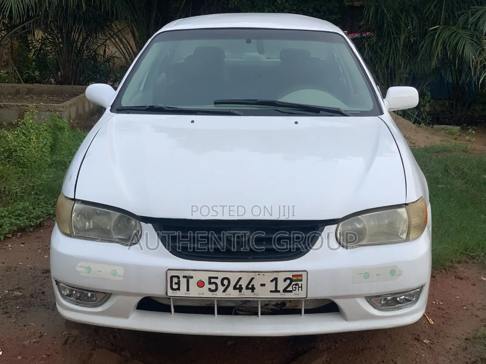 Toyota Corolla 2002 White