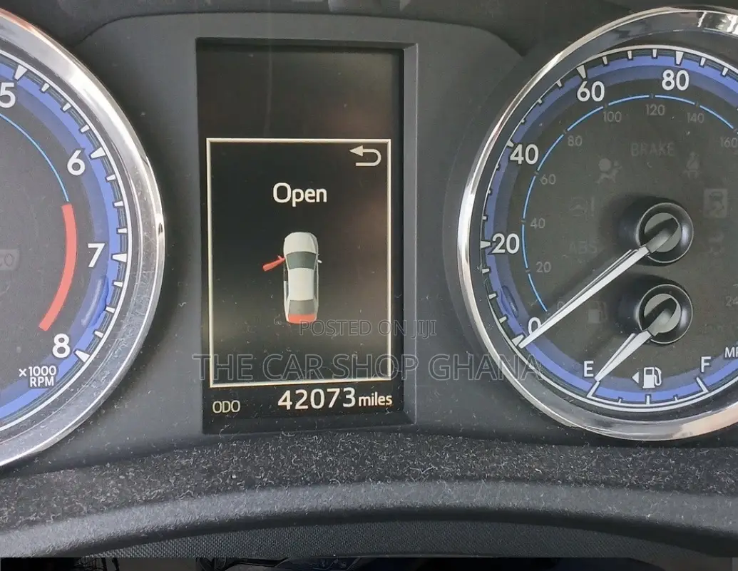 Toyota Corolla XSE (1.8L 4cyl 2A) 2019 Black