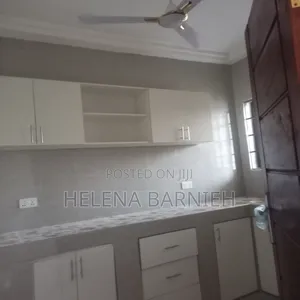 2bdrm Apartment in Helena Estate Agency, Ga East Municipal for rent