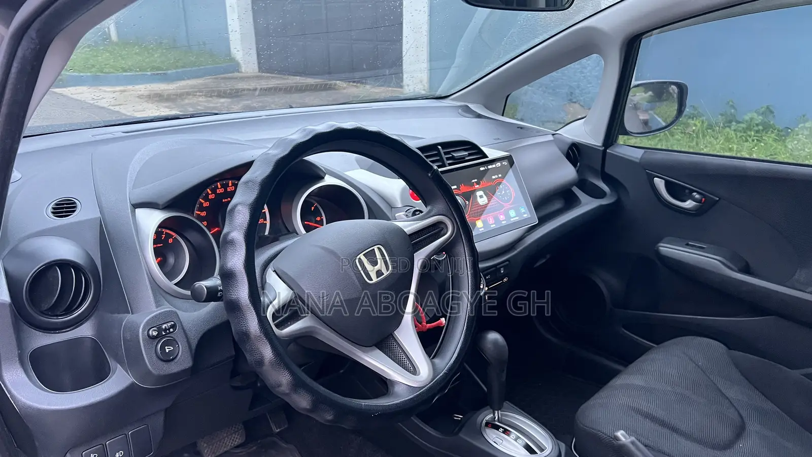 Honda Fit Automatic 2010 Gray