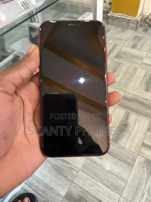 Apple iPhone XR 64 GB Red