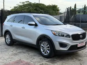 Kia Sorento 2.4L LX FWD 2017 Silver