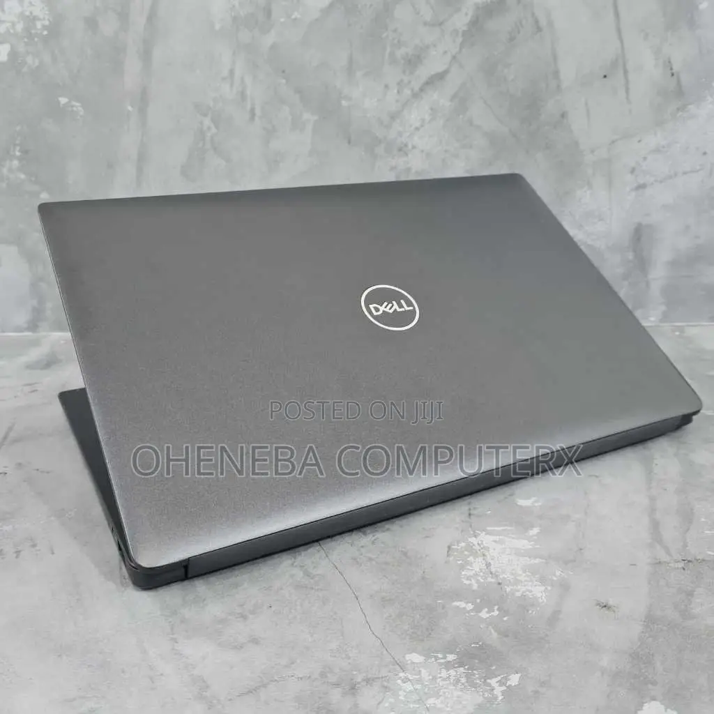 Laptop Dell Latitude 3301 8GB Intel Core i7 SSD 256GB