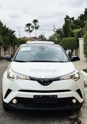 Toyota C-HR 2021 White