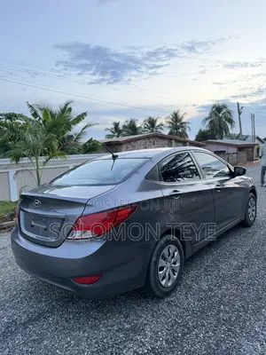 Hyundai Accent SE Sedan 2017 Gray