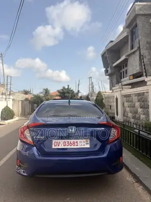 Honda Civic EX 4dr Sedan (2.0L 4cyl) 2017 Blue
