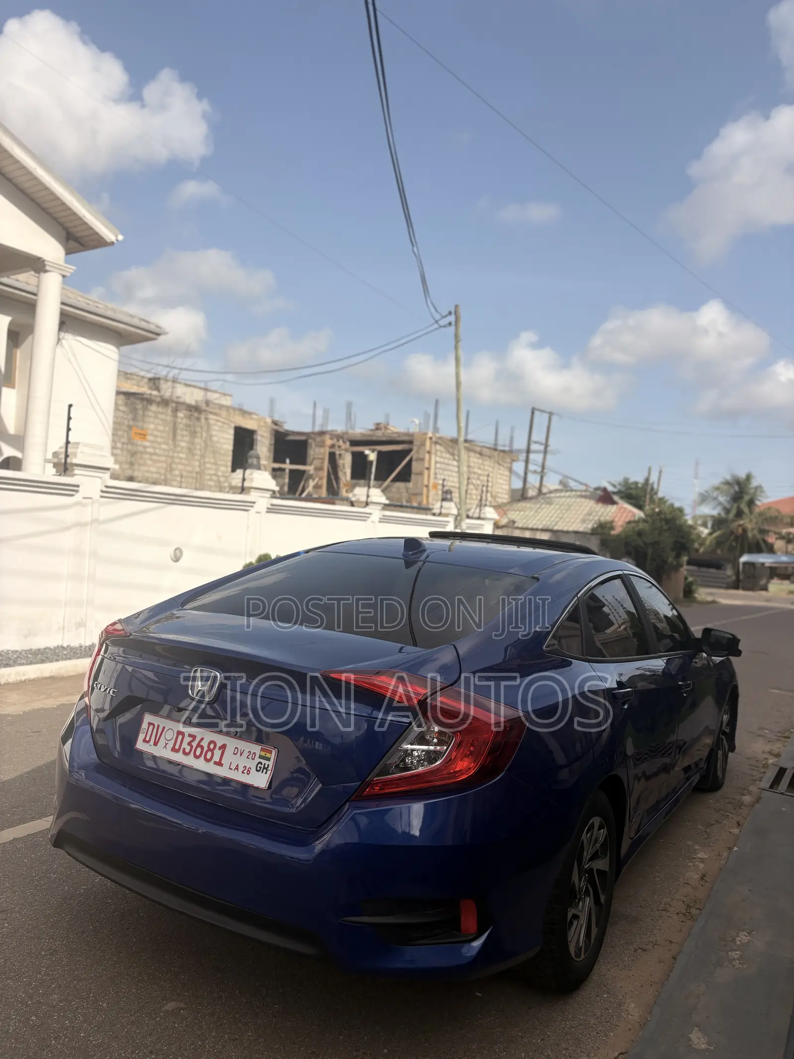 Honda Civic EX 4dr Sedan (2.0L 4cyl) 2017 Blue