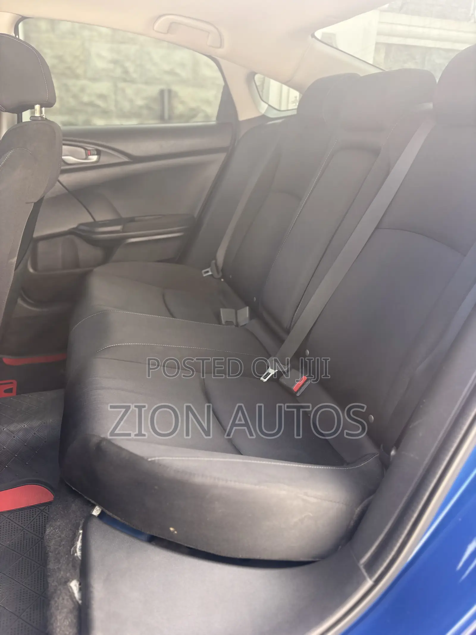Honda Civic EX 4dr Sedan (2.0L 4cyl) 2017 Blue