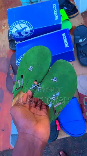 Birkenstock Hub.