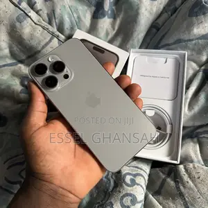 Apple iPhone 15 Pro Max 256 GB Silver