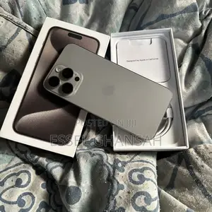 Apple iPhone 15 Pro Max 256 GB Silver