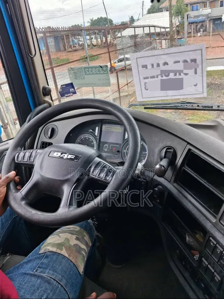 Daf Truck Head Recently Cleared