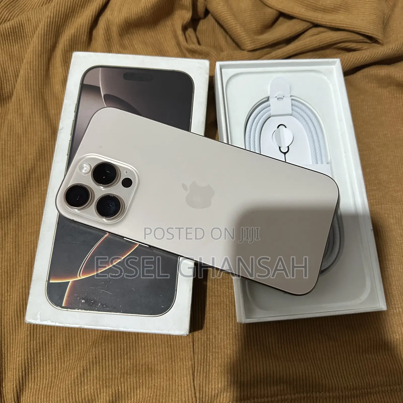 Apple iPhone 16 Pro Max 256 GB Gold