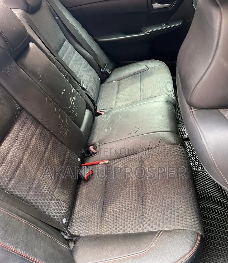 Toyota Camry 2016 Black
