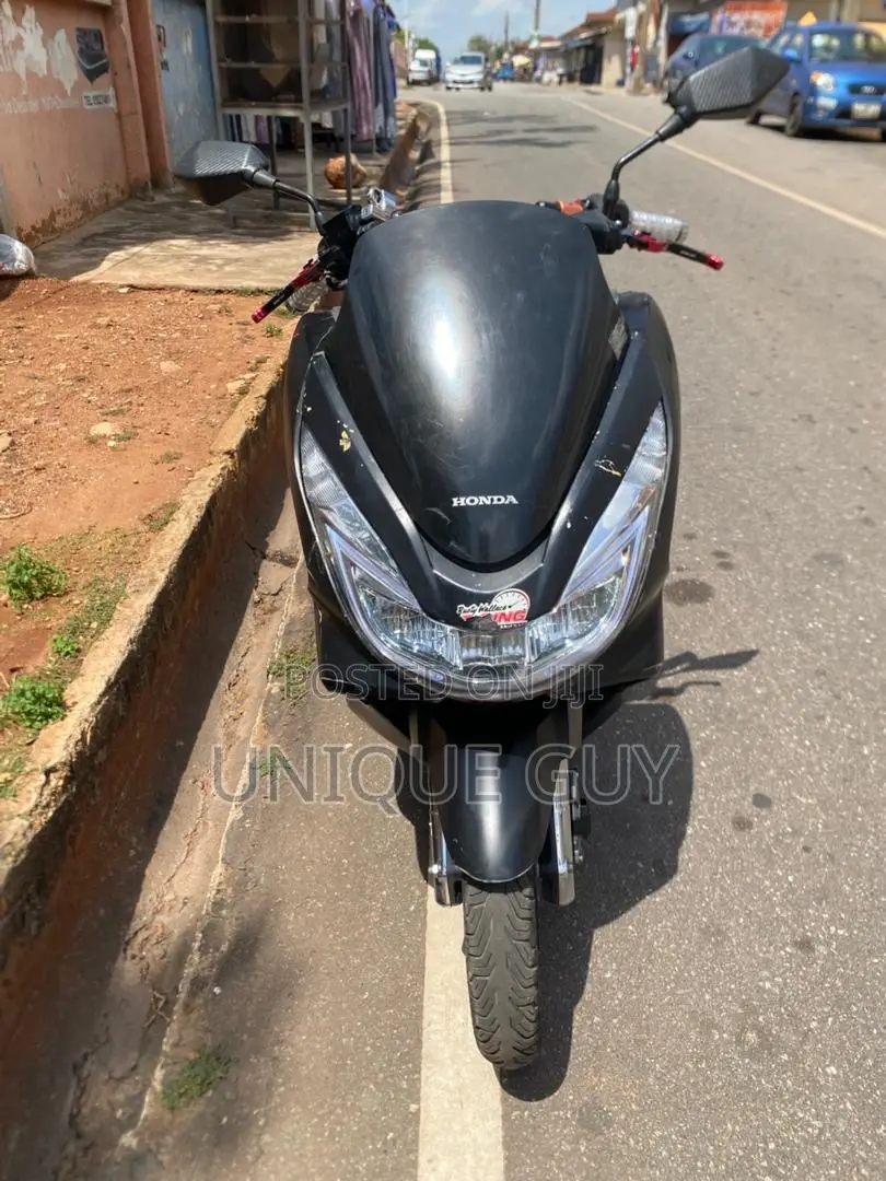 Honda 2024 Black