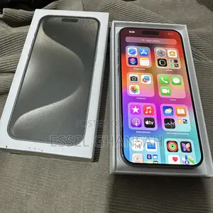 Apple iPhone 15 Pro Max 256 GB Silver