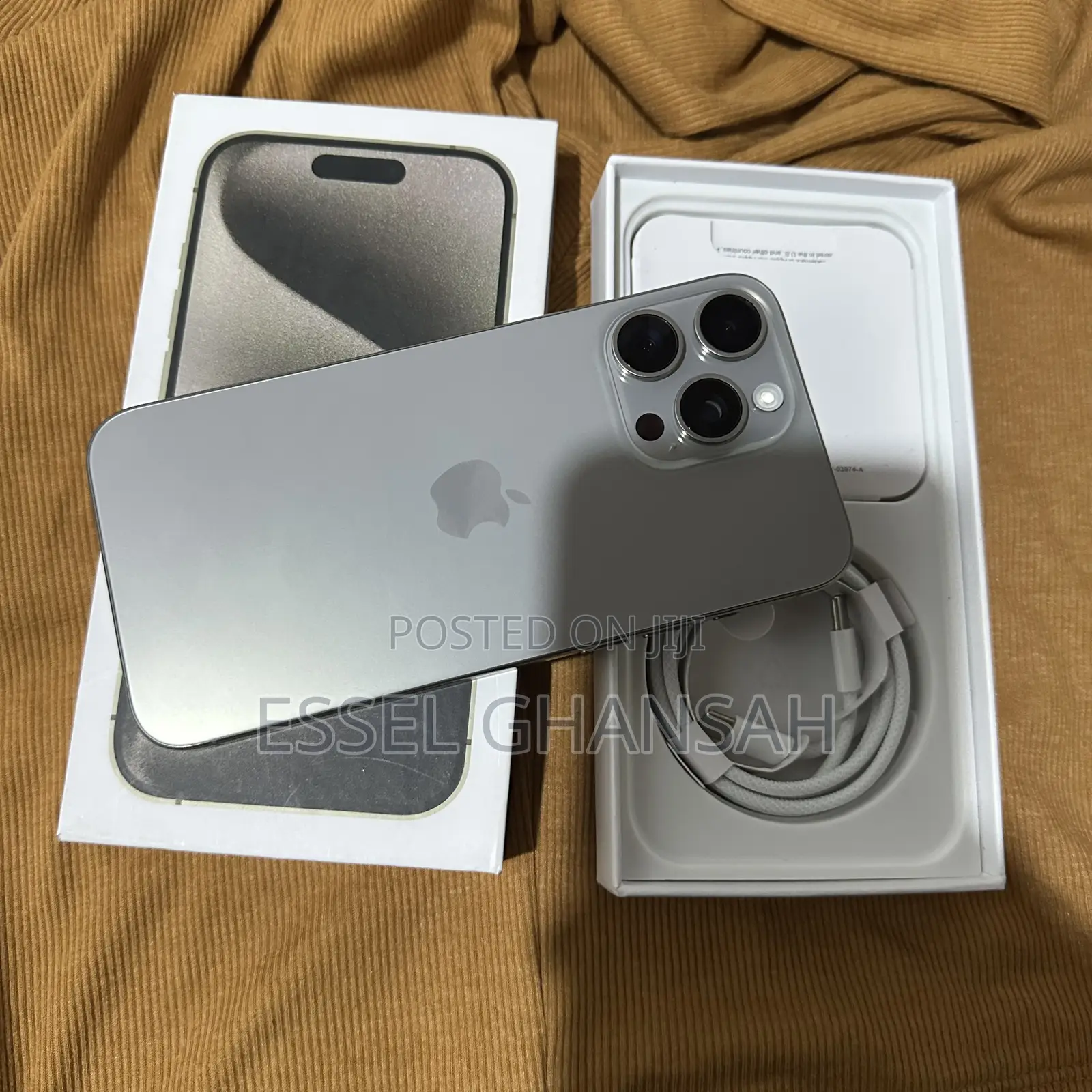 Apple iPhone 15 Pro Max 256 GB Silver