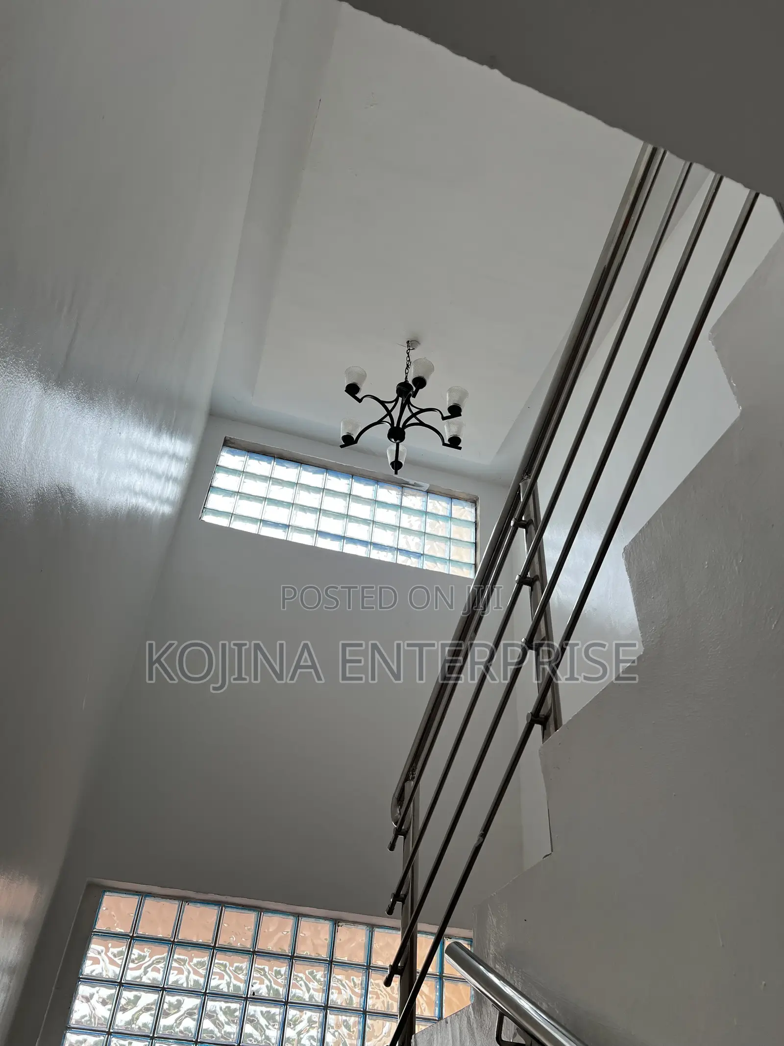4bdrm Townhouse/Terrace in Daban New Site, Kumasi Metropolitan for sale