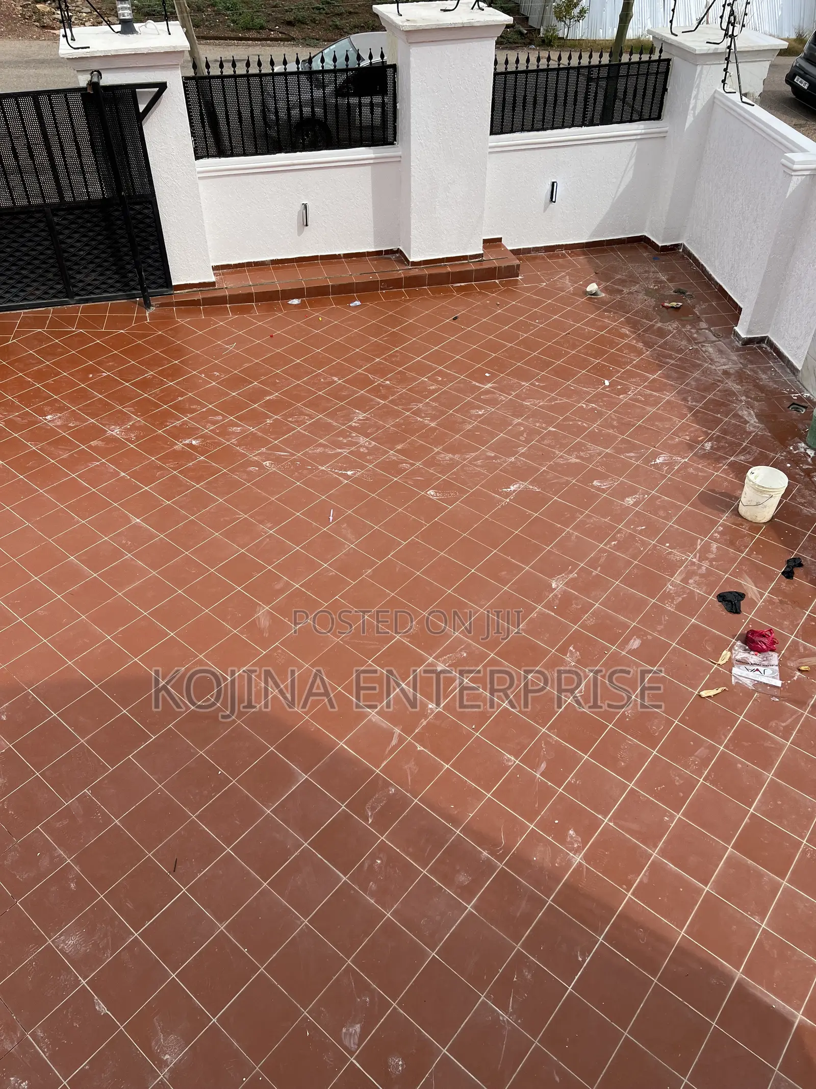 4bdrm Townhouse/Terrace in Daban New Site, Kumasi Metropolitan for sale