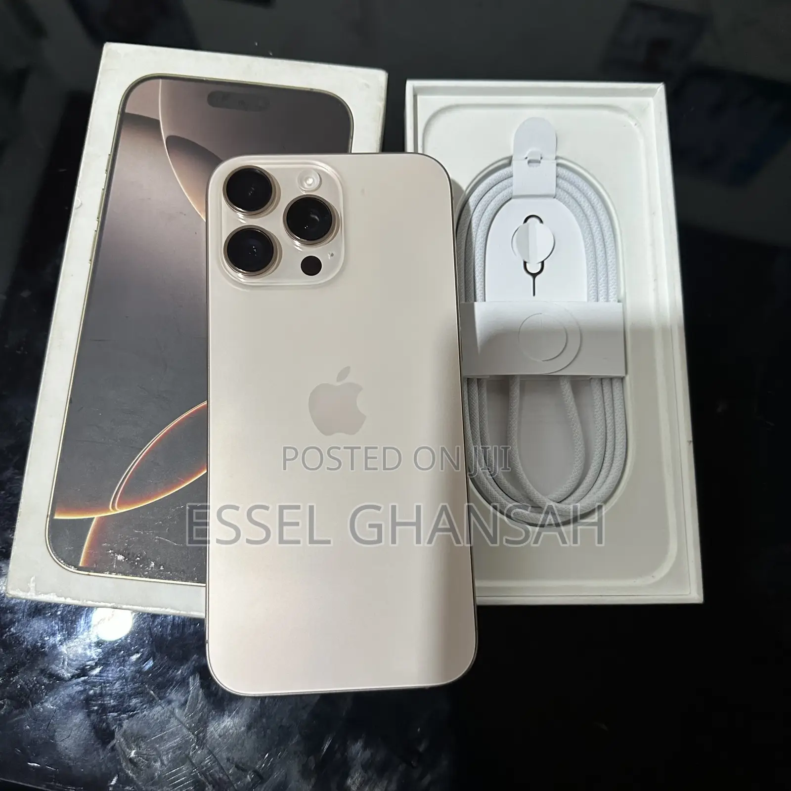 Apple iPhone 16 Pro Max 256 GB Gold