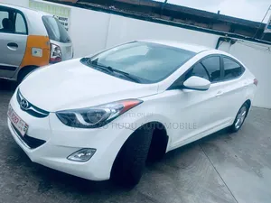 Hyundai Elantra GLS Sedan FWD (1.8L 4cyl 6A) 2013 White
