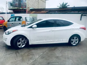 Hyundai Elantra GLS Sedan FWD (1.8L 4cyl 6A) 2013 White