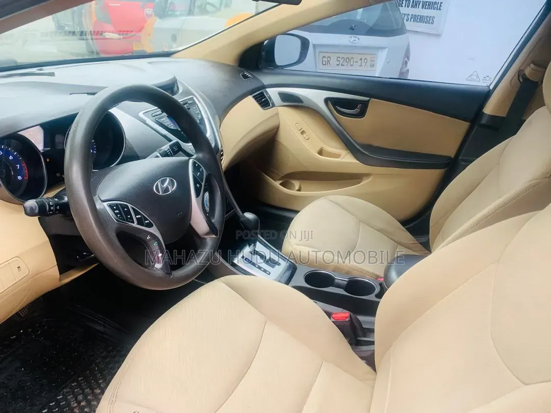 Hyundai Elantra GLS Sedan FWD (1.8L 4cyl 6A) 2013 White