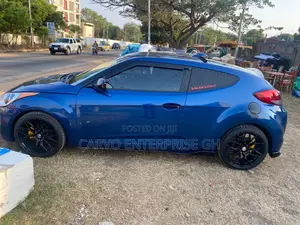 Hyundai Veloster 2017 Blue