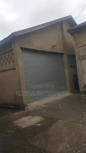 Commercial Warehouse Property for Sale – Sokoban Wood