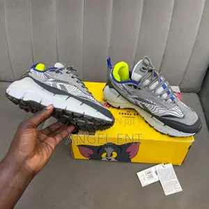 Reebok Zig Kinetica 2.5 Edge Sneakers Available (Location:Adum Kumasi)