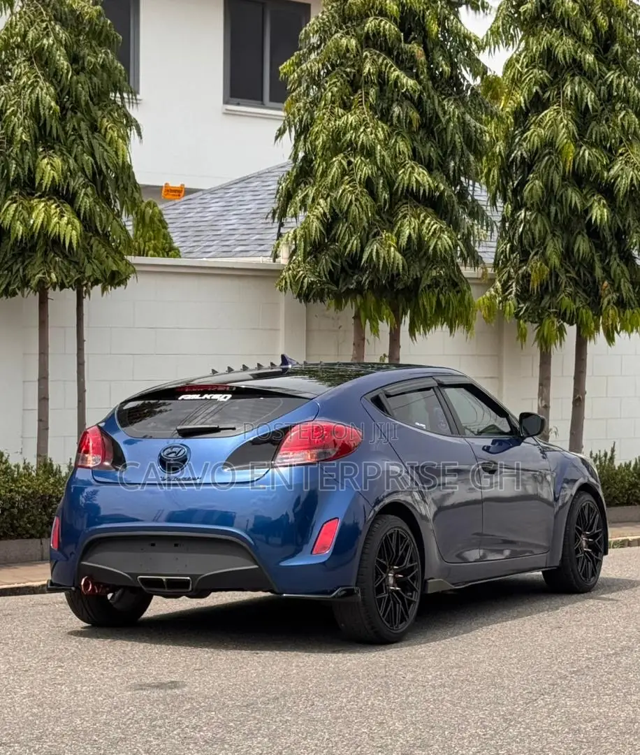 Hyundai Veloster 2017 Blue