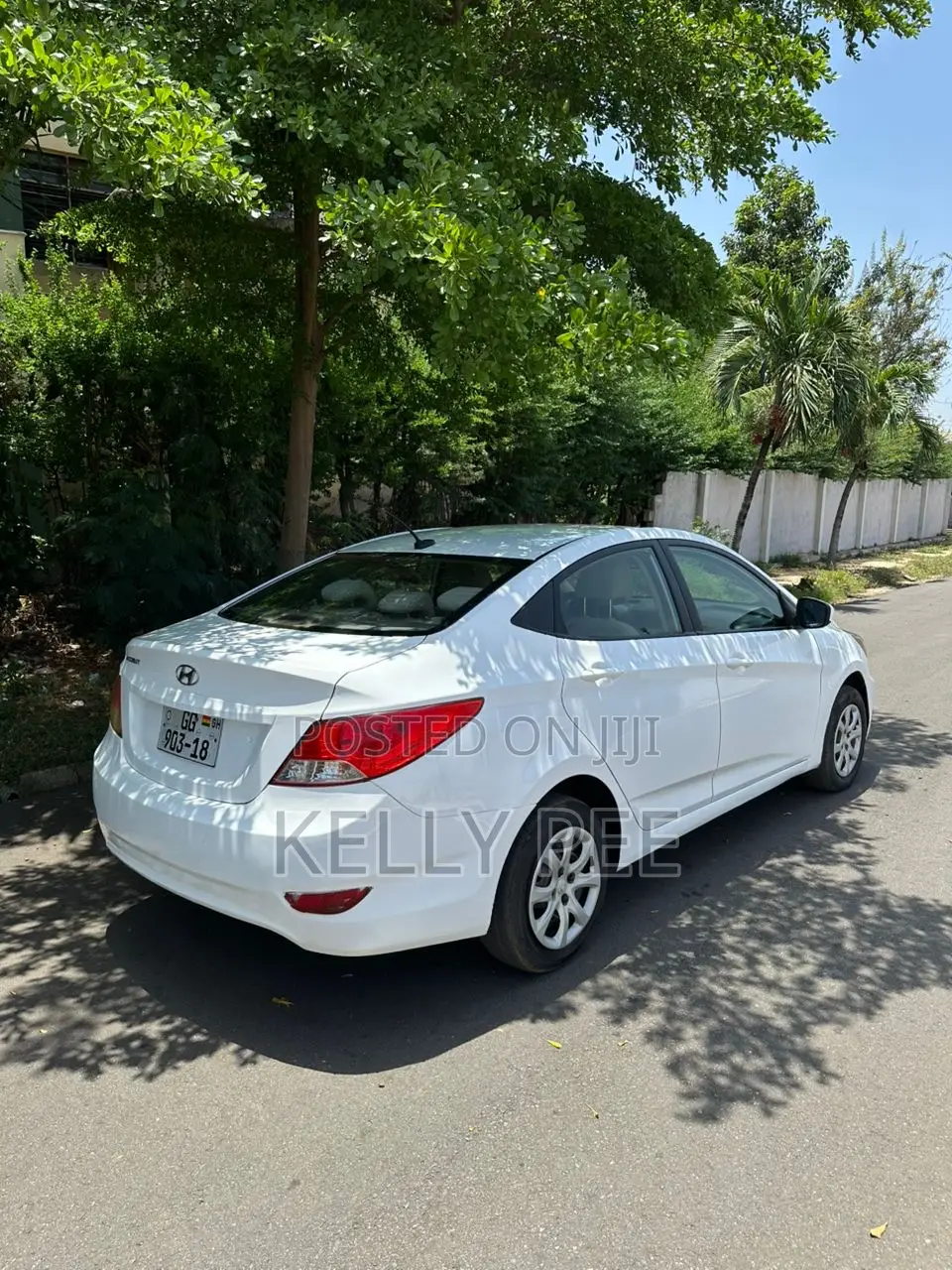 Hyundai Accent 2012 White