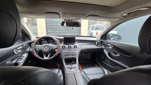 Mercedes-Benz C300 Luxury 4matic Sedan AWD (2.0L 4cyl 7A) 2017 Black