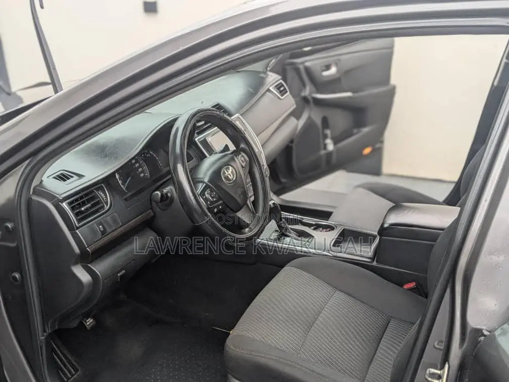 Toyota Camry 2017 Gray