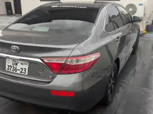 Toyota Camry 2017 Gray