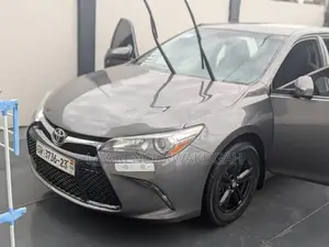 Toyota Camry 2017 Gray