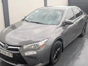 Toyota Camry 2017 Gray