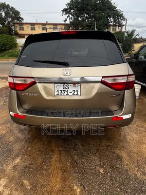 Honda Odyssey 2011 Gold
