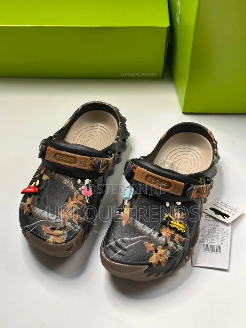 Original Unisex Crocs Echo Clogs