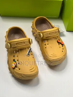Original Unisex Crocs Echo Clogs