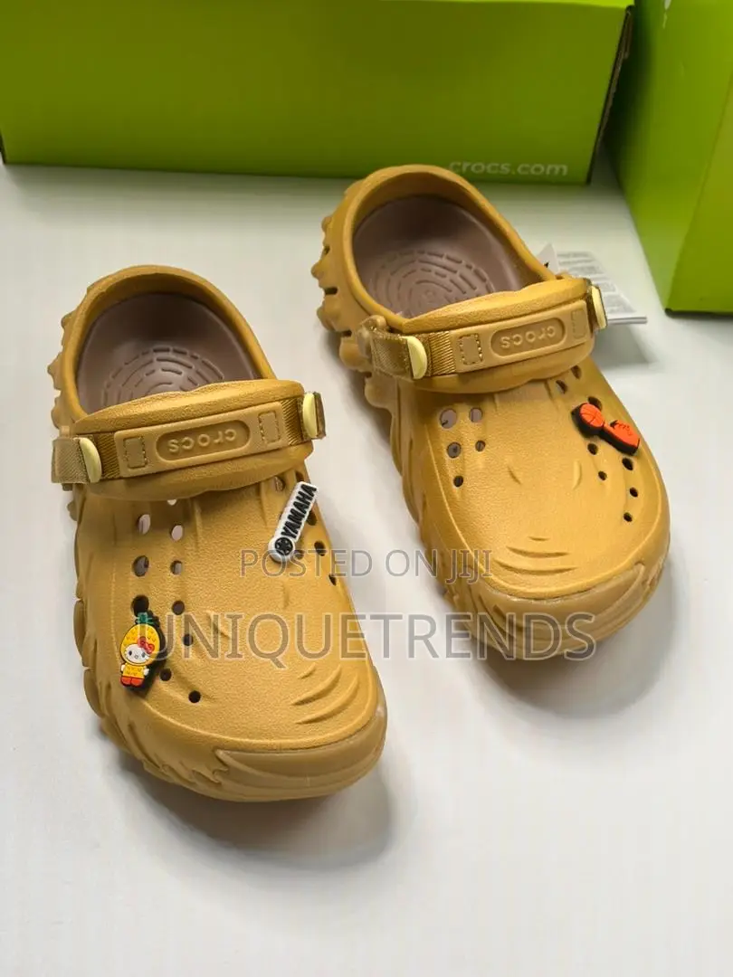 Original Unisex Crocs Echo Clogs