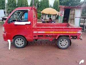 Daihastu Hijet